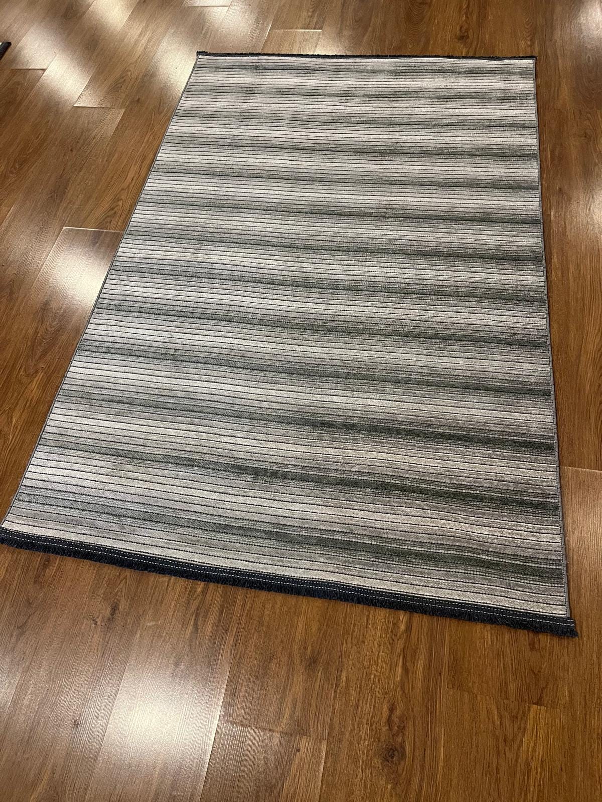 Modern Silver Striped Area Rug – Textured Contemporary Floor Carpet for Living Room & Office