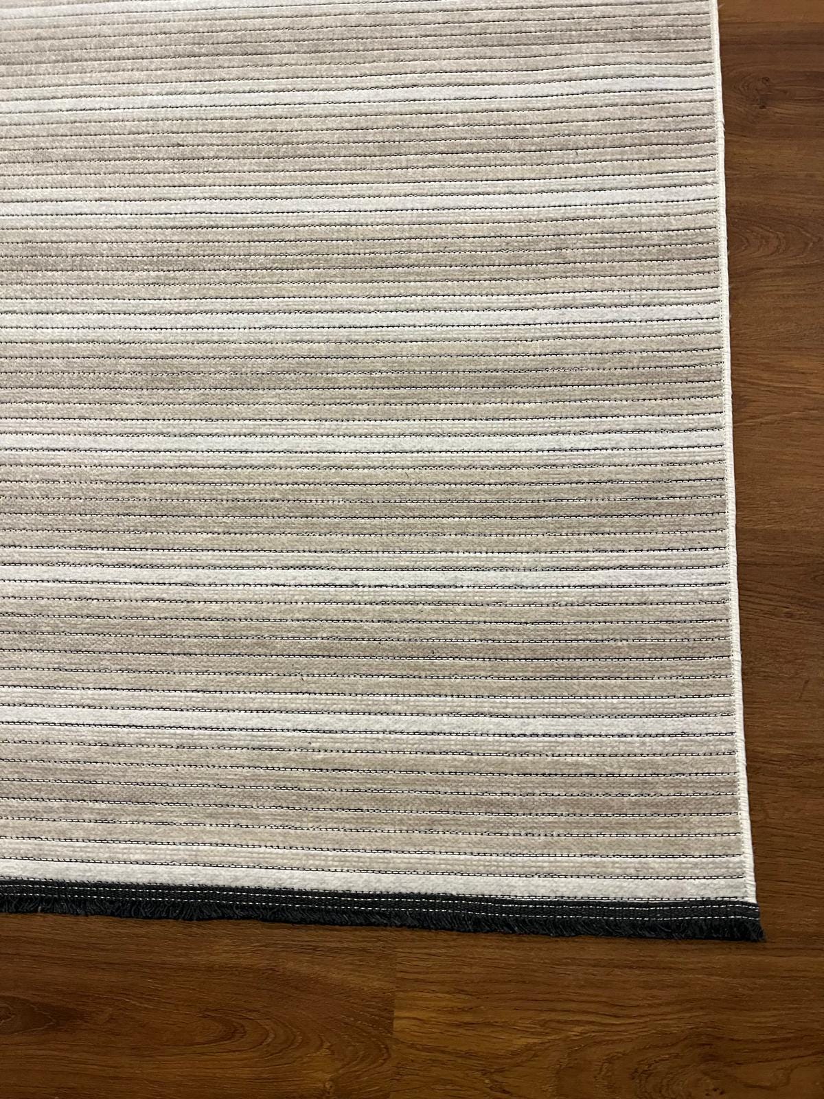 Modern Cream Striped Area Rug – washable Contemporary Floor Carpet for Living Room & Office