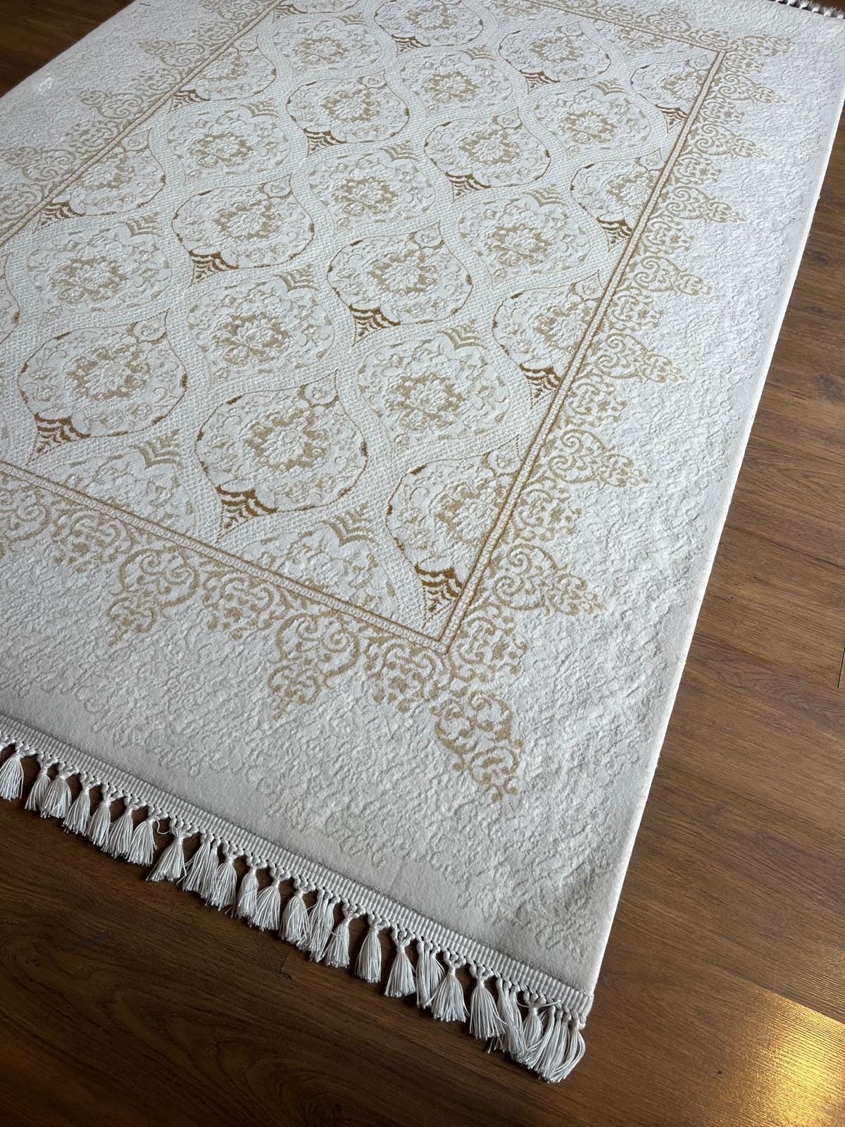 Cream Gold Islamic Damask Area Rug – 160x230cm Turkish Motif Living Room Carpet
