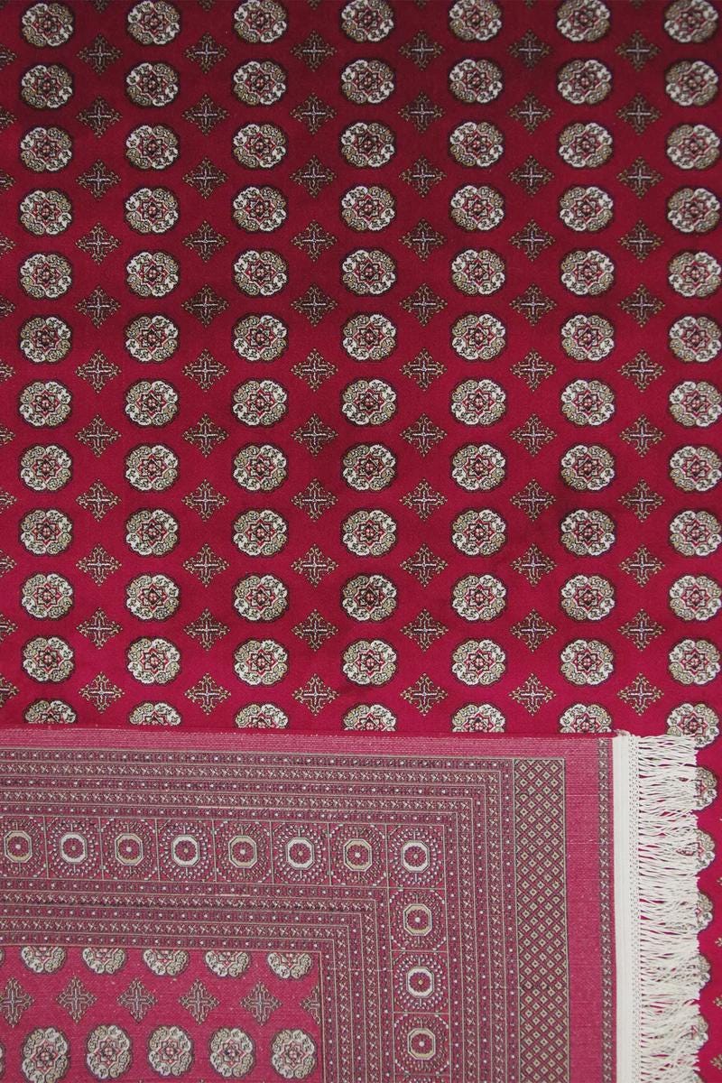 Traditional Red Bokhara Area Rug – Silk-Feel Viscose Carpet, Oriental Medallion Design