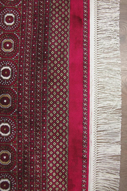 Traditional Red Bokhara Area Rug – Silk-Feel Viscose Carpet, Oriental Medallion Design