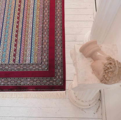 Red Striped Area Rug – Silk-Feel Viscose Oriental Carpet