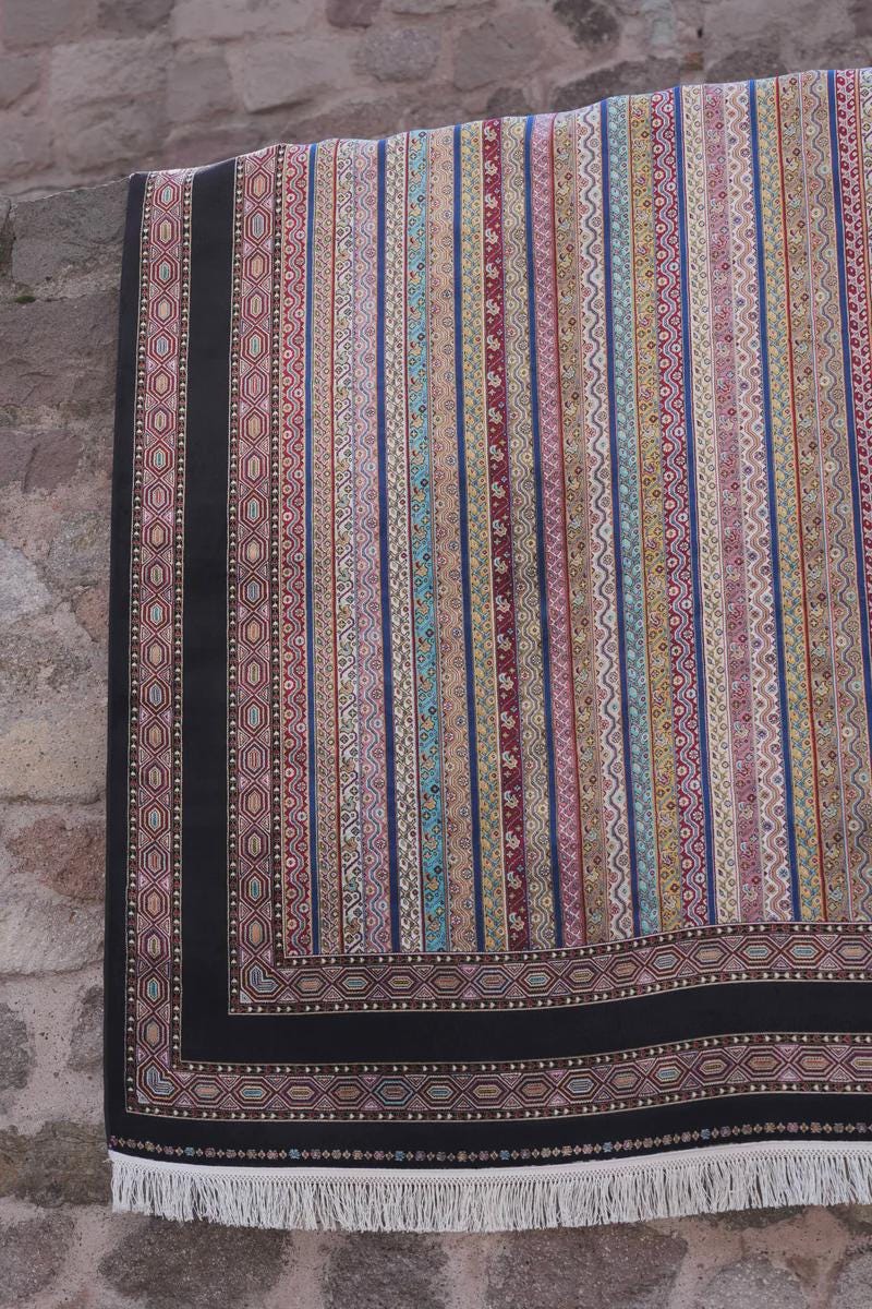 Black striped Area Rug – Silk-Feel Viscose Oriental Carpet