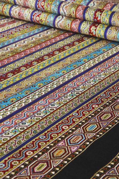 Black striped Area Rug – Silk-Feel Viscose Oriental Carpet
