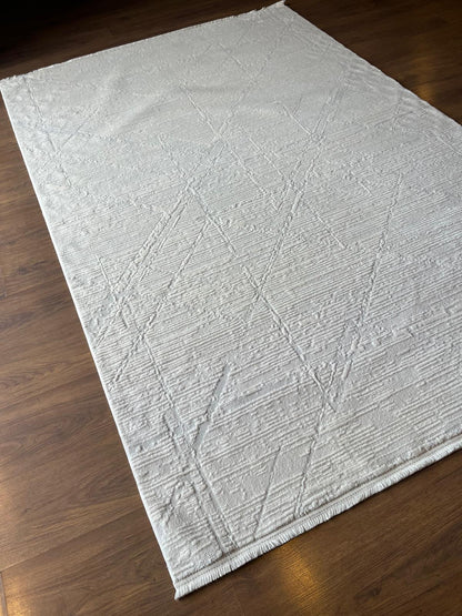Textured Cream Area Rug, Modern Minimalist Living Room Carpet (160x230 cm)