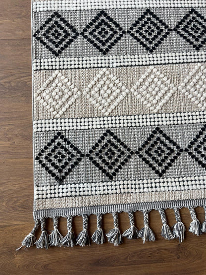 Cream Textured Geometric Carpet with Tassels, Minimalist Scandi Home Decor, Neutral Living Room Rug.