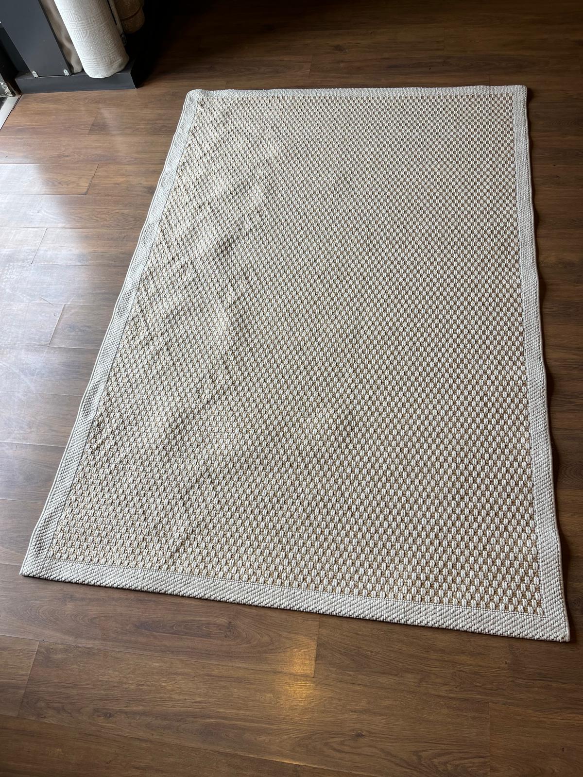 Modern Beige Jute Rug: Flatweave Outdoor/indoor carpet