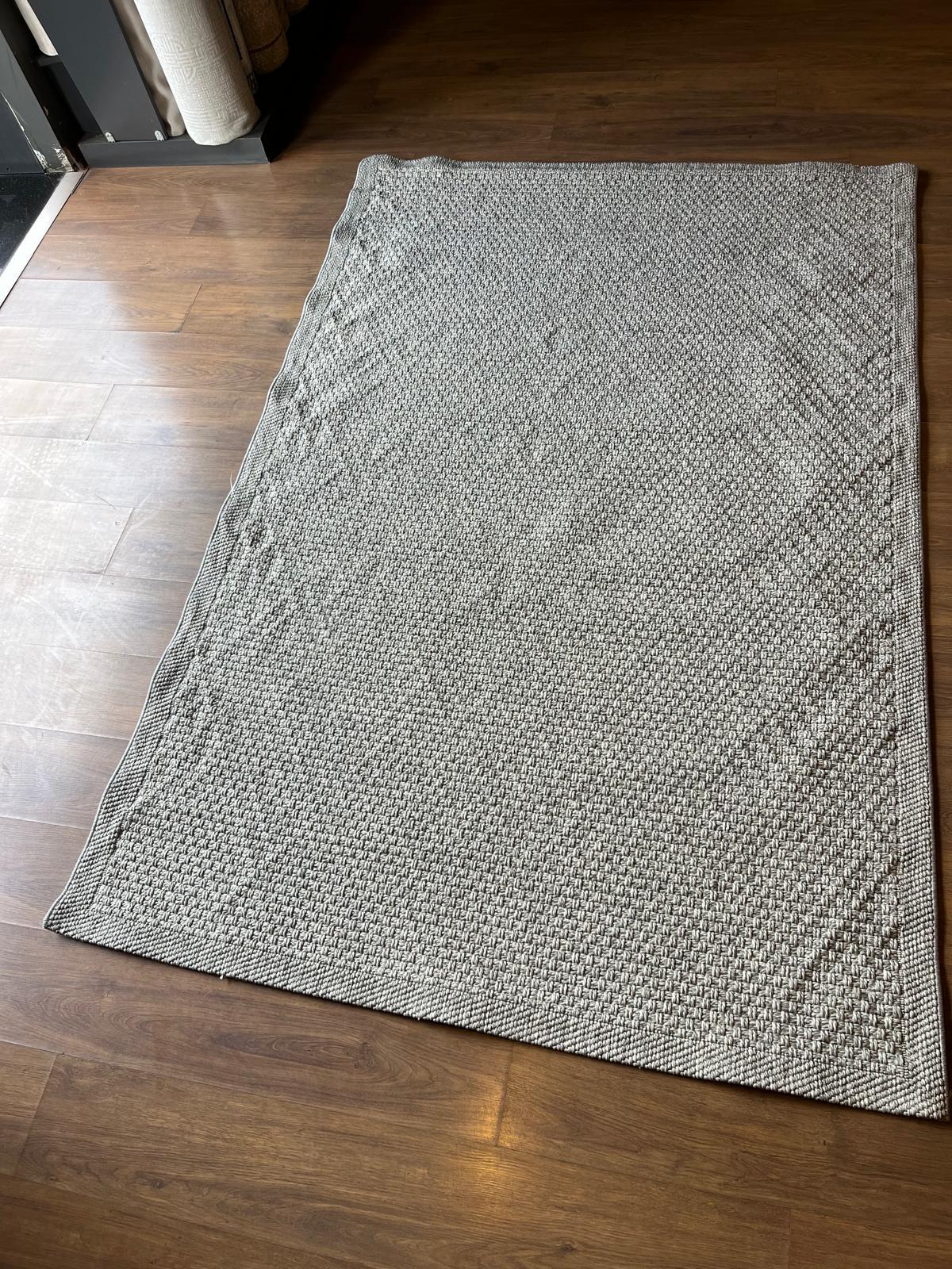 Modern Gray Jute Rug: Flatweave Outdoor/indoor carpet