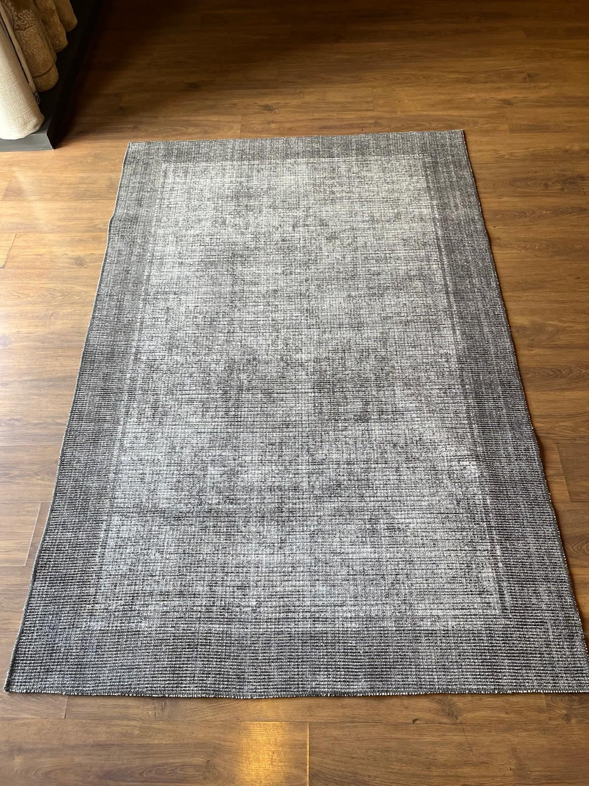 Gray Textured Geometric Carpet , Minimalist Scandi Home Decor, Neutral Living Room Rug. 5x7 ft
