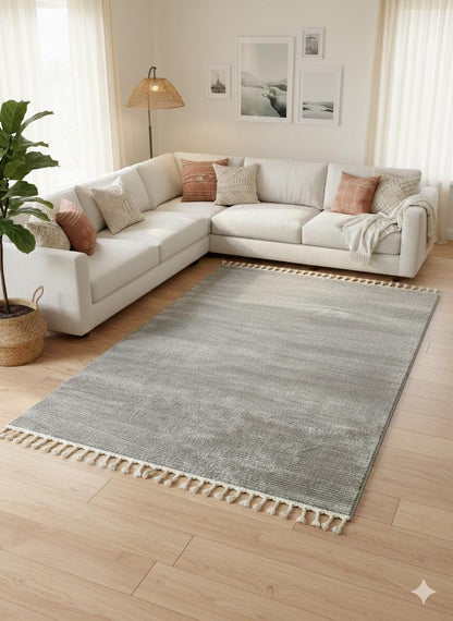 Fluffy Gray Area Rug: Modern Washable Plain shaggy rug with tossels