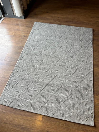 Modern Gray textured wool Rug: Flatweave Indoor carpet