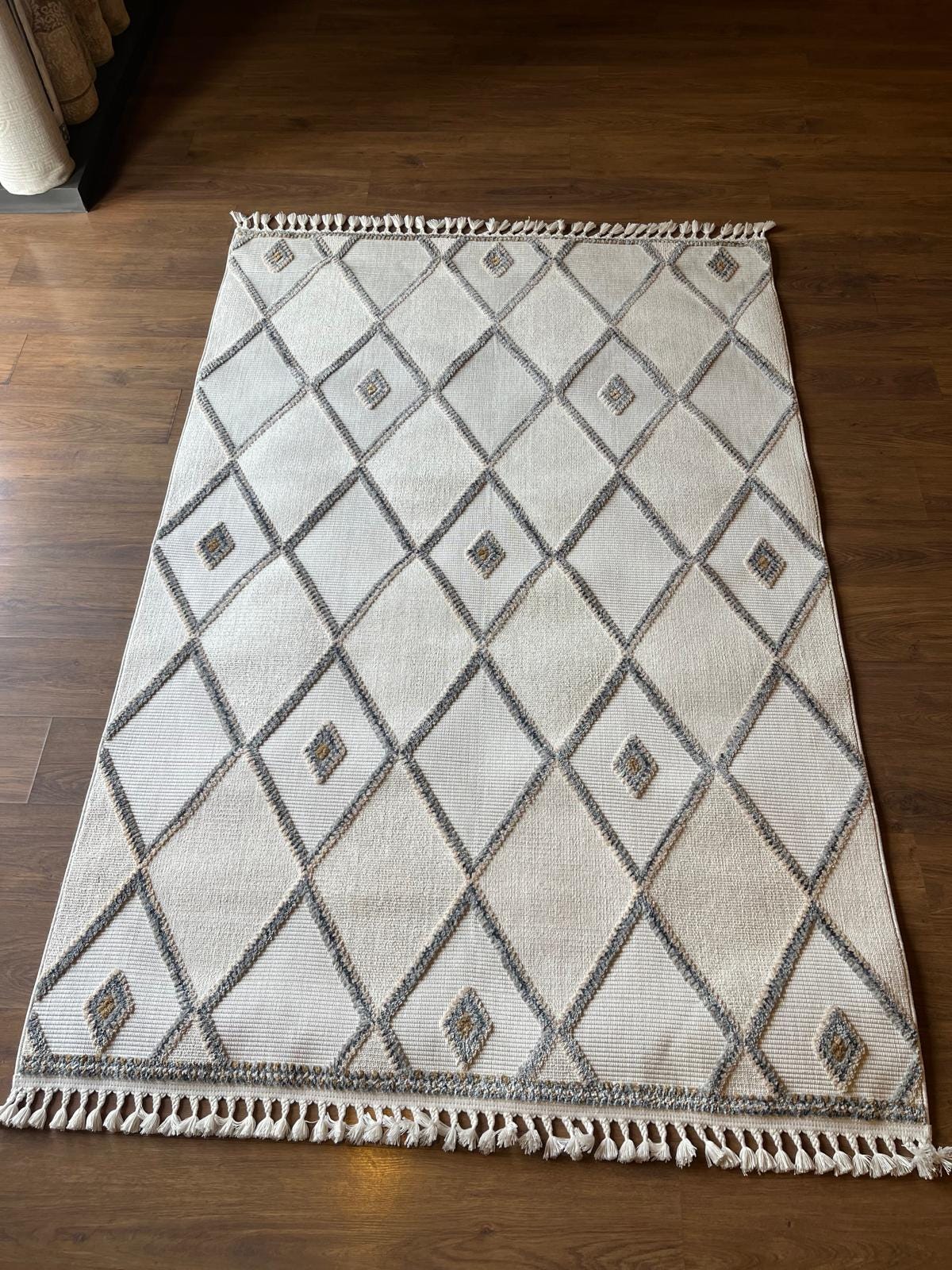 Cream Textured Geometric Carpet with Tassels, Minimalist Scandi Home Decor, Neutral Living Room Rug.