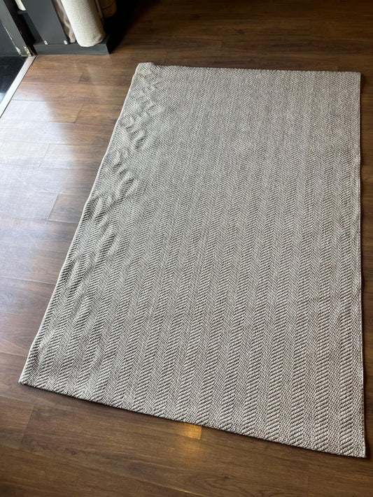Modern Gray textured Rug: Flatweave Indoor carpet