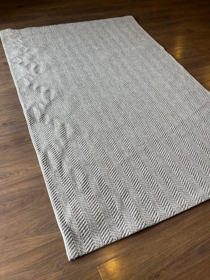 Modern Gray textured Rug: Flatweave Indoor carpet