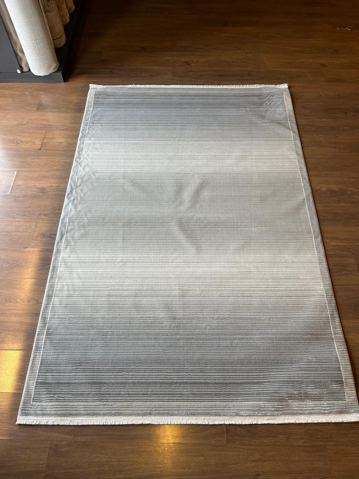 Modern Contemporary Area Rug, Grey Geometric 160x230cm Fine Quality Carpet for Living Room