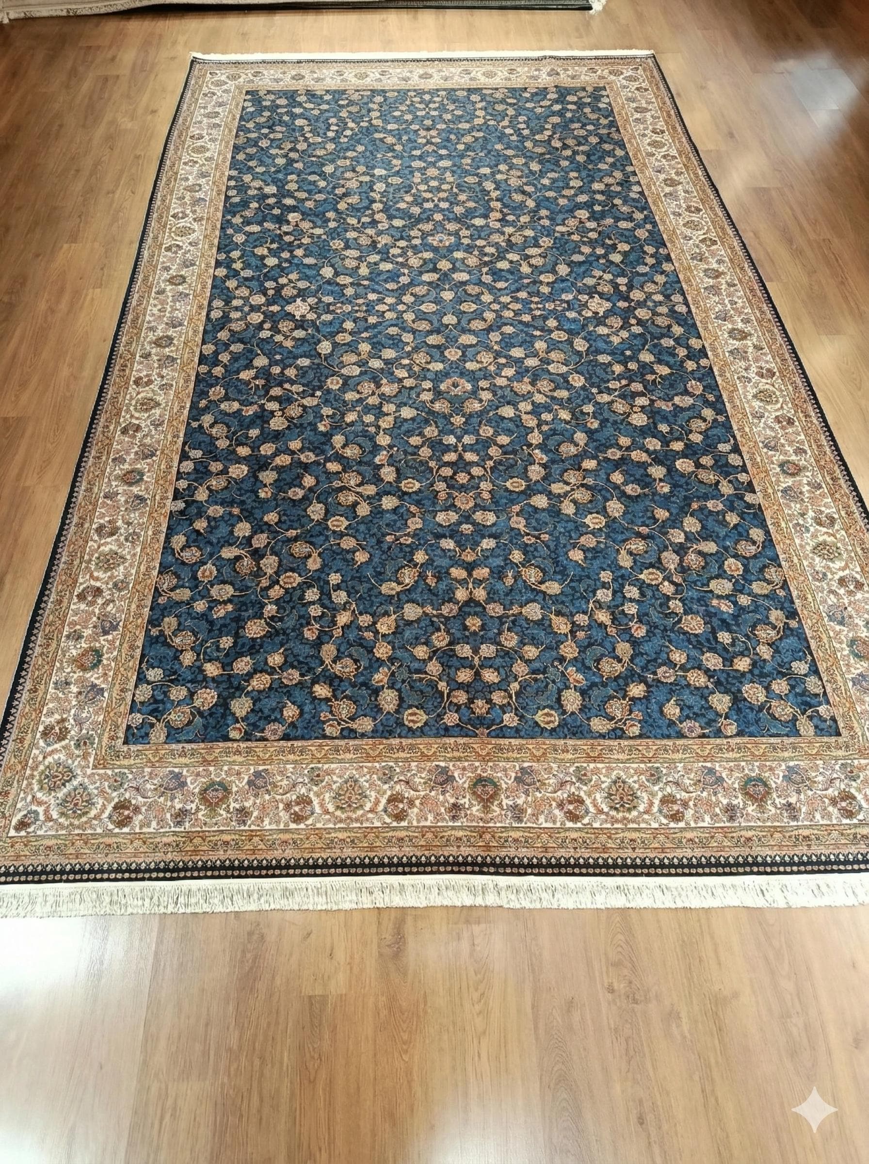 10x16 ft, Classic Blue Silk Rug: Oriental blue fine carpet with Fringes