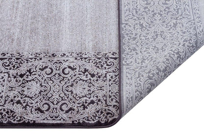 7x10 ft, Classic Oriental Black Bamboo Rug: Classic viscose carpet with fine fringes