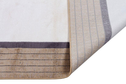 5x7 ft, Modern Cream Geometric Bamboo Rug with fine fringes