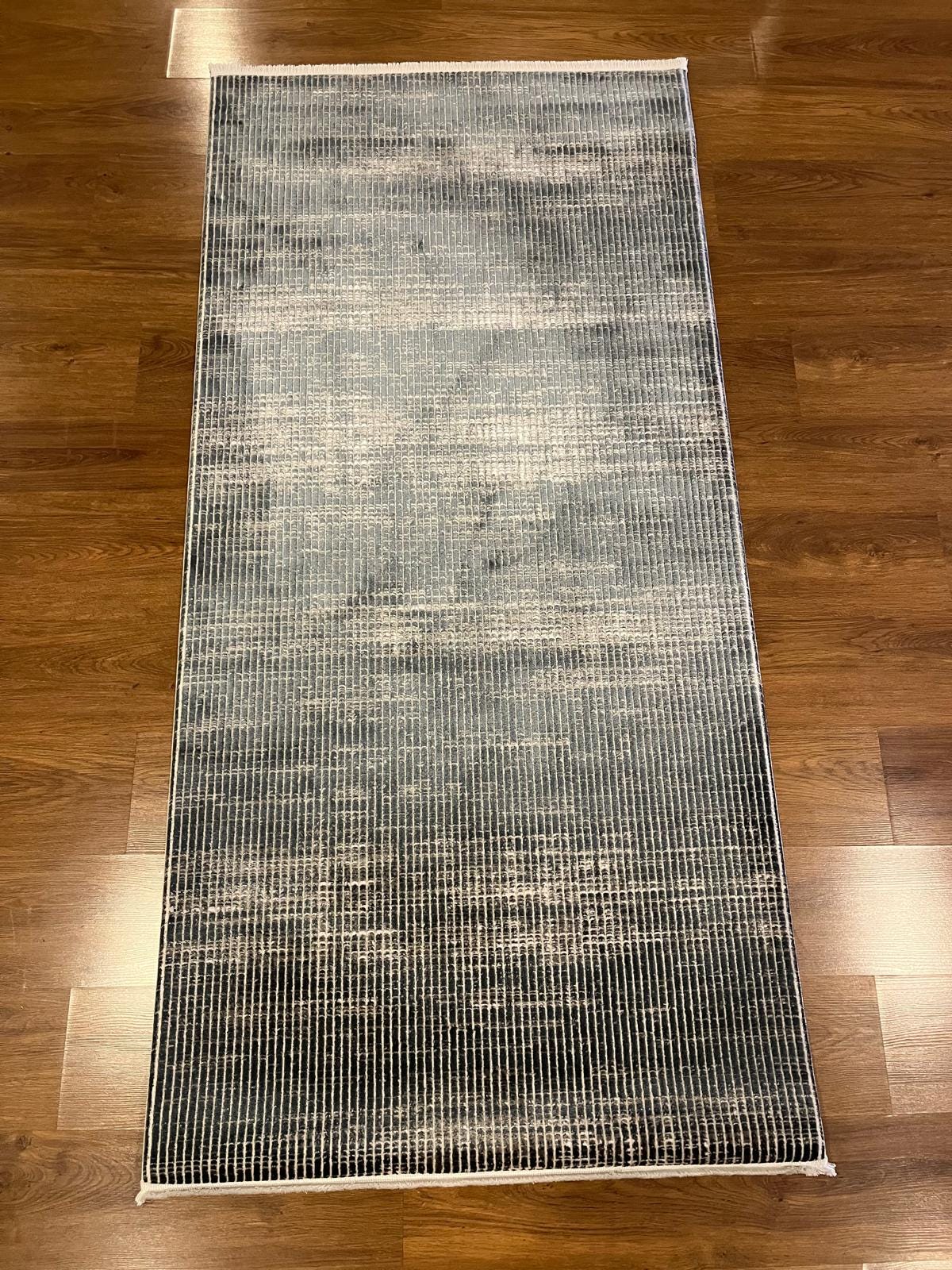Modern Marsala Blue Textured Rug – Distressed Linear Woven Floor Carpet (Customizable Size)