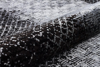 5x7 ft, Modern Distressed Charcoal and Silver Bamboo Silk Area Rug
