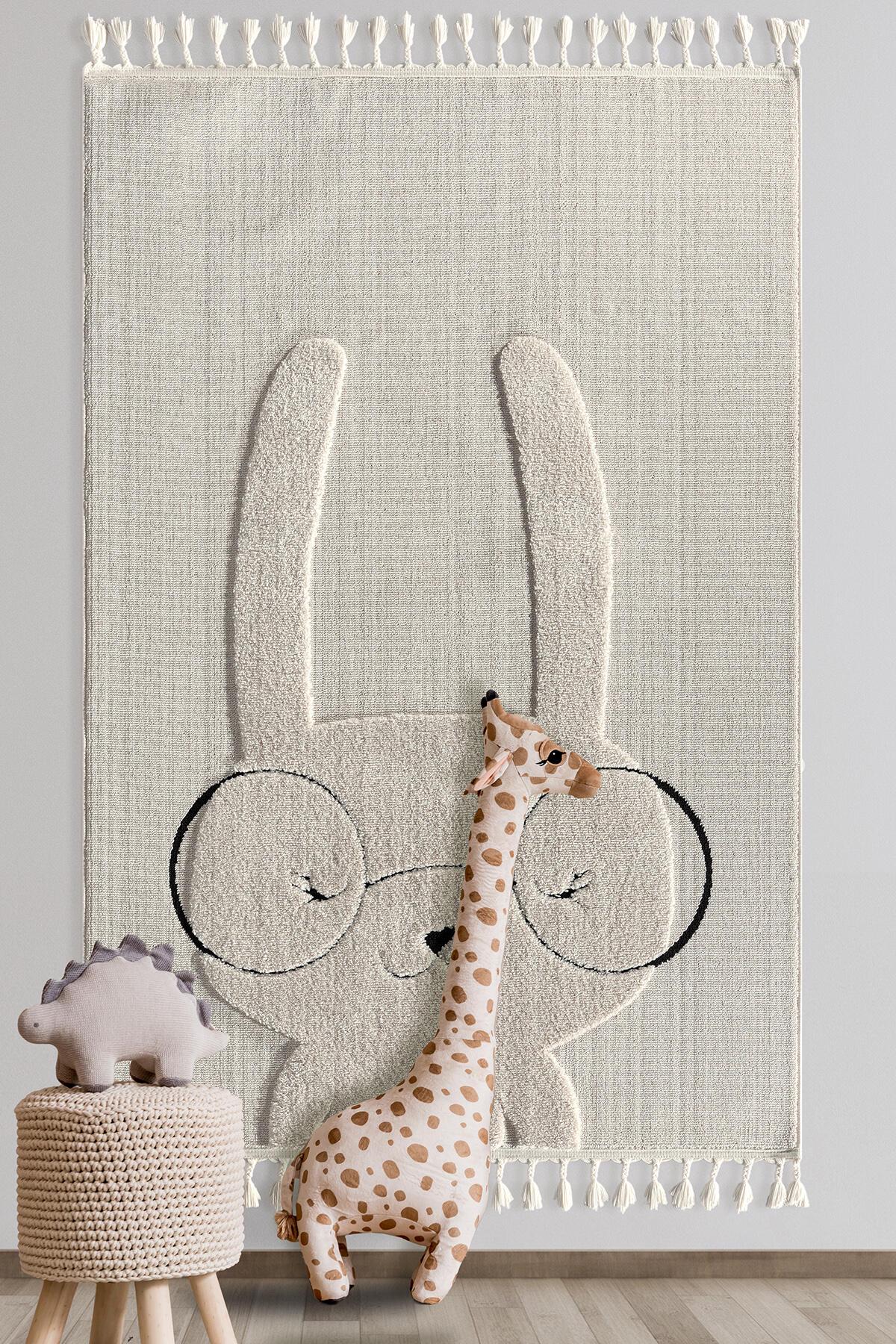 Bunny Nursery Rug with Tassels – Tufted Cream Playroom Decor