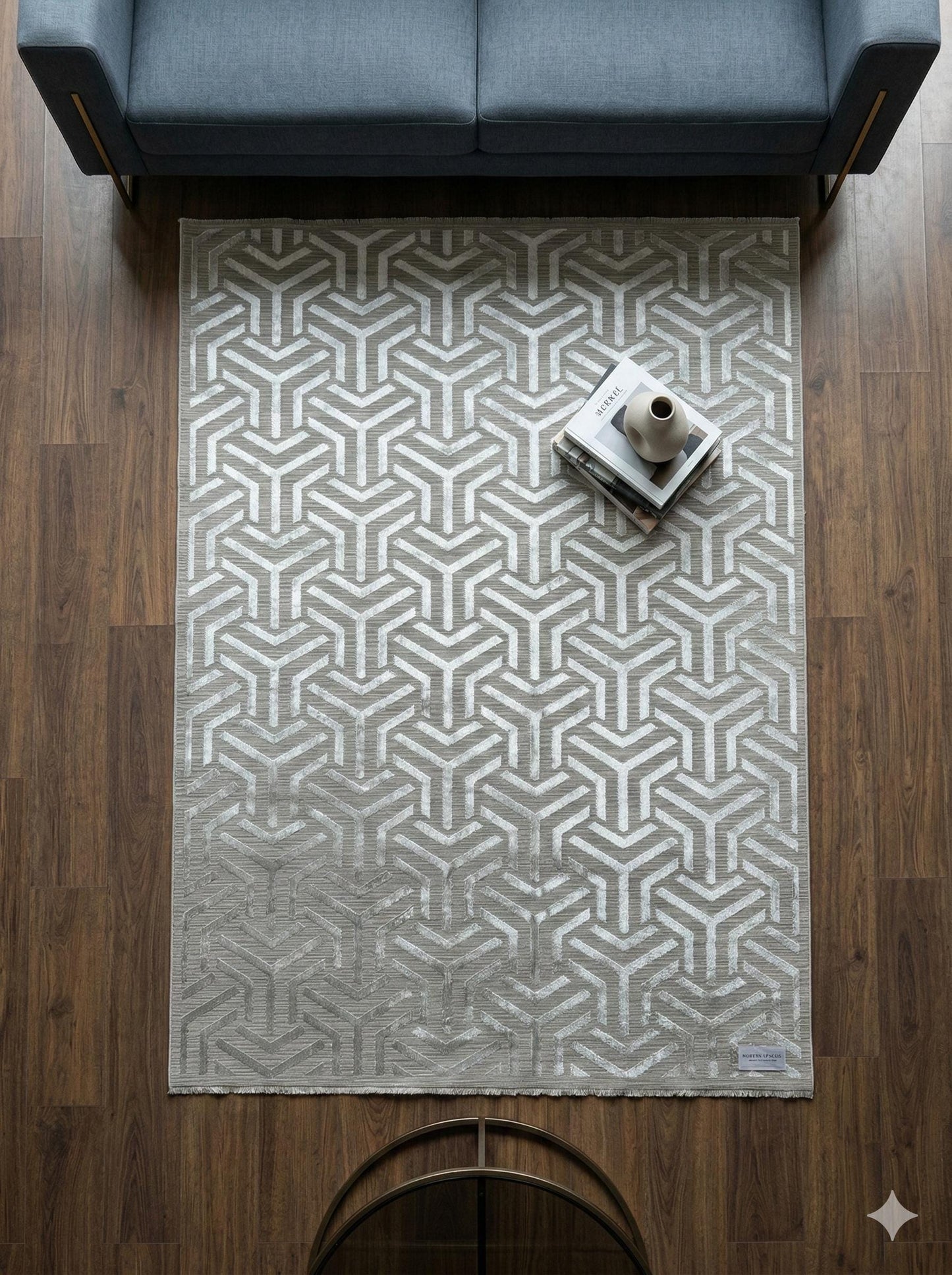 Modern Geometric Area Rug – Gray 3D Pattern Carpet, Floor Decor (160x230 cm)