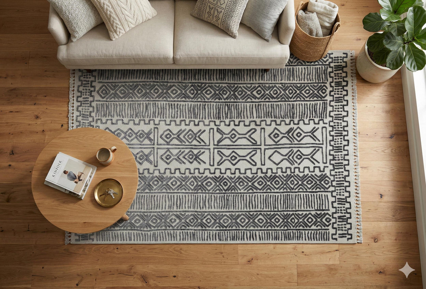 Bohemian High-Low Pile Carpet – Silver & Gray Tribal Design Area Rug
