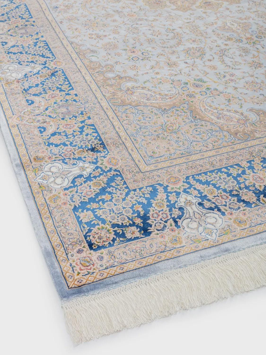 7x10 ft, Fine Turkish Silk Rug with Handmade Fringes