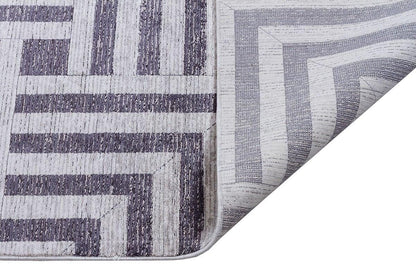 5x7 ft, Modern Gray Geometric Bamboo Rug with fine fringes