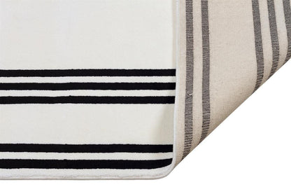5x7 ft, Modern White Bordered Bamboo Rug with fine fringes