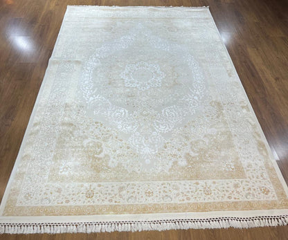 7x10 ft, Beige Classic medaliion Bamboo Rug with fine Fringes