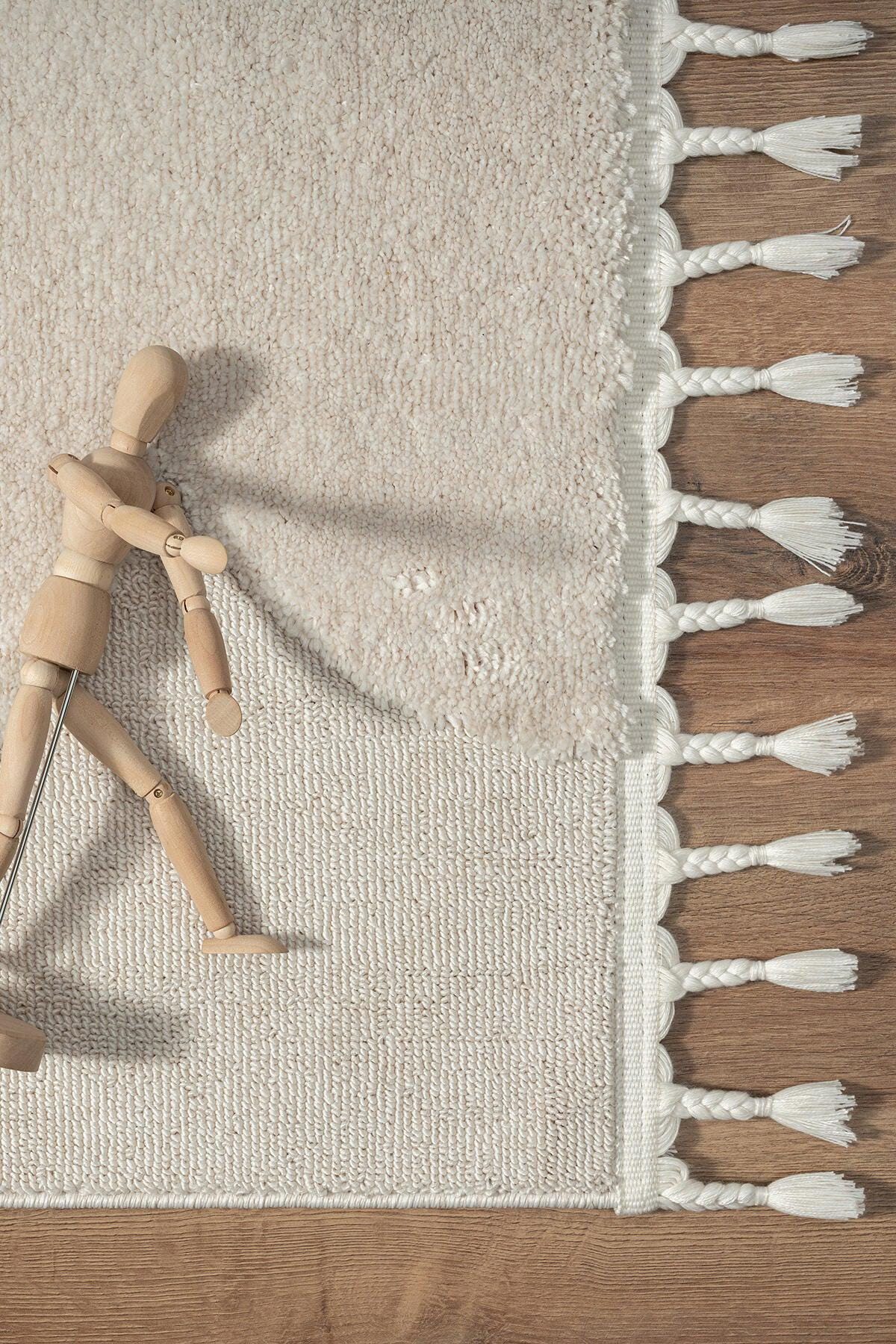 3D Tufted Cat Face Rug – Neutral Boho Nursery Playroom Decor with Tassels