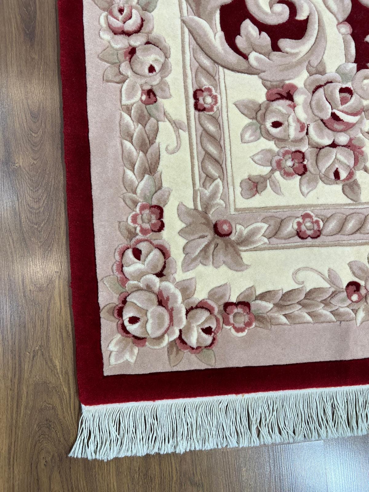 7x10 ft, Hand-Carved Wool Area Rug, Classic Red Floral Medallion Traditional Carpet