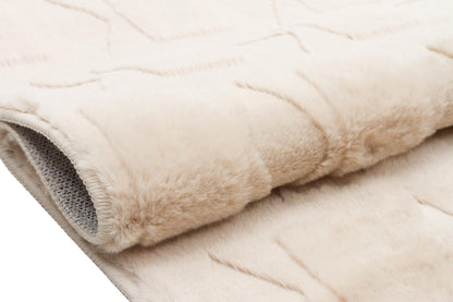 Beige Soft Fur Rug: Soft Washable Plush Carpet